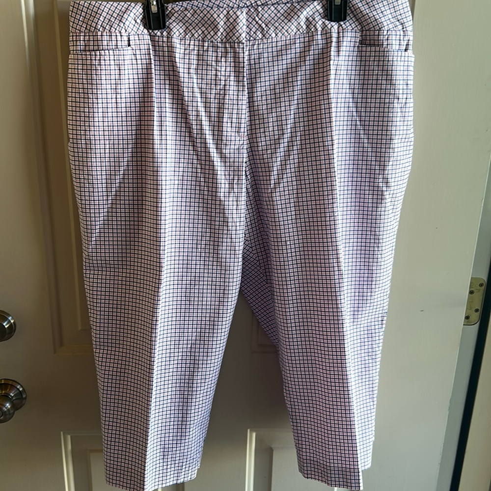 NWOT TALBOTS SZ 20WP Capri